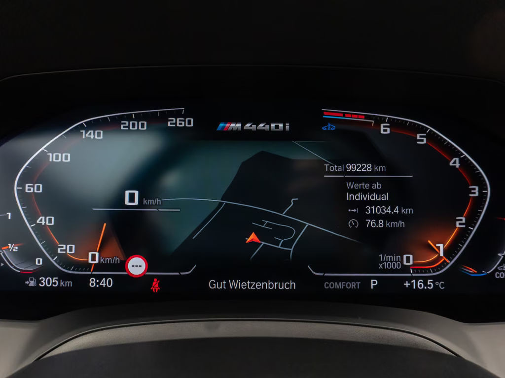 BMW M440