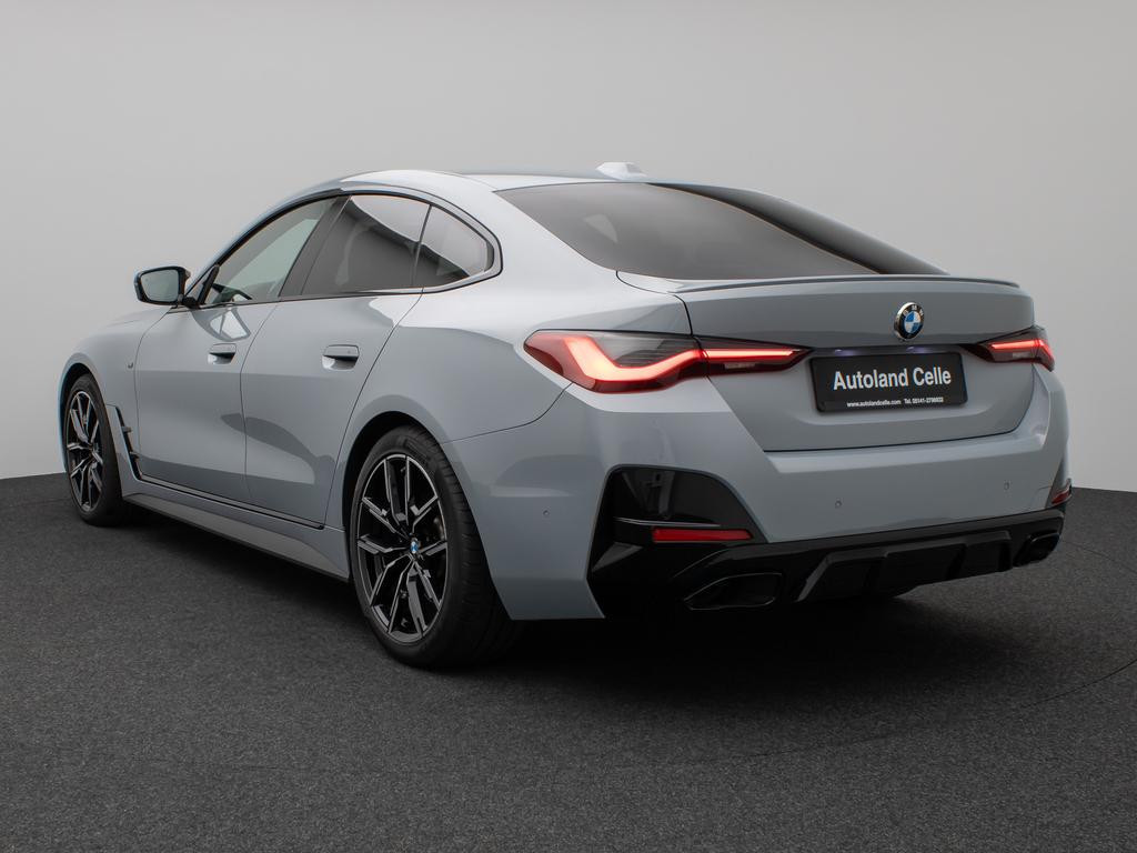 BMW M440