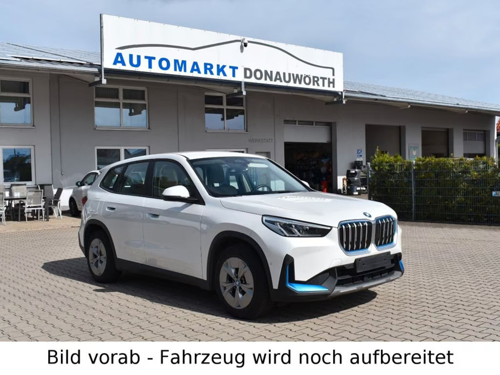 BMW iX1 xDrive
