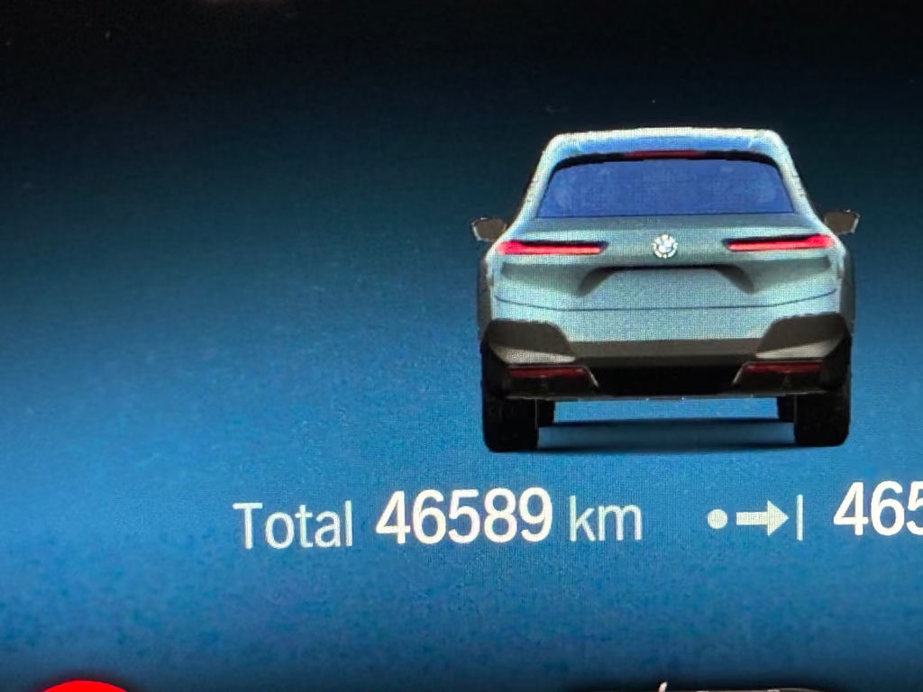 BMW iX