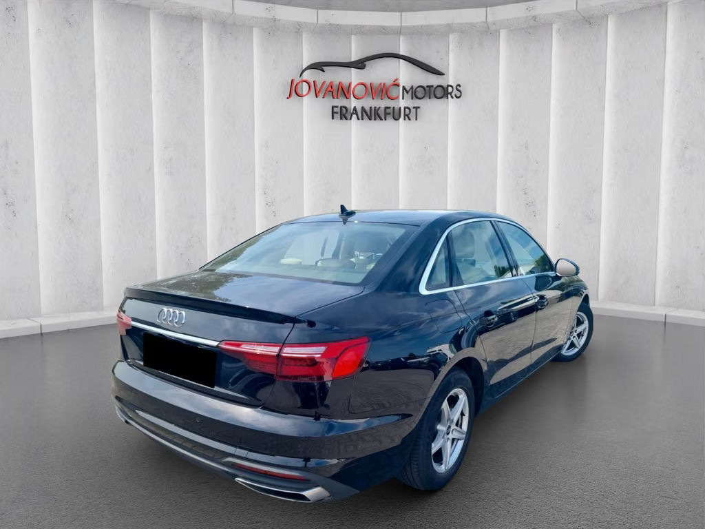 Audi A4 Sedan S-Tronic 35 TFSI
