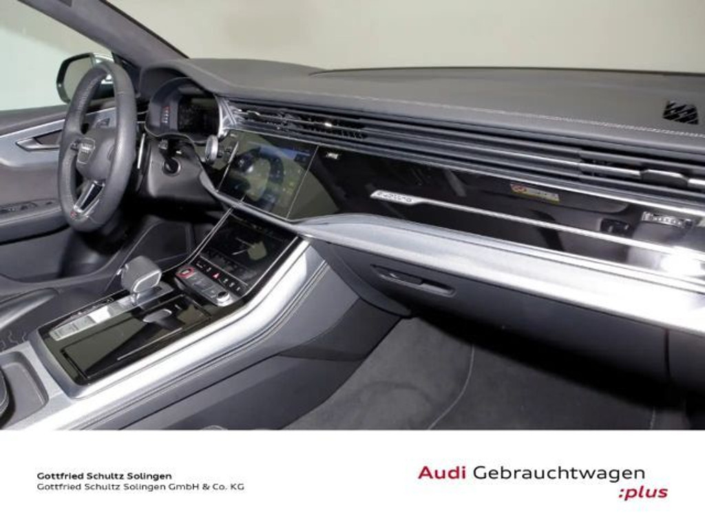 Audi RS Q8