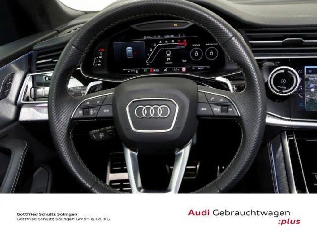 Audi RS Q8