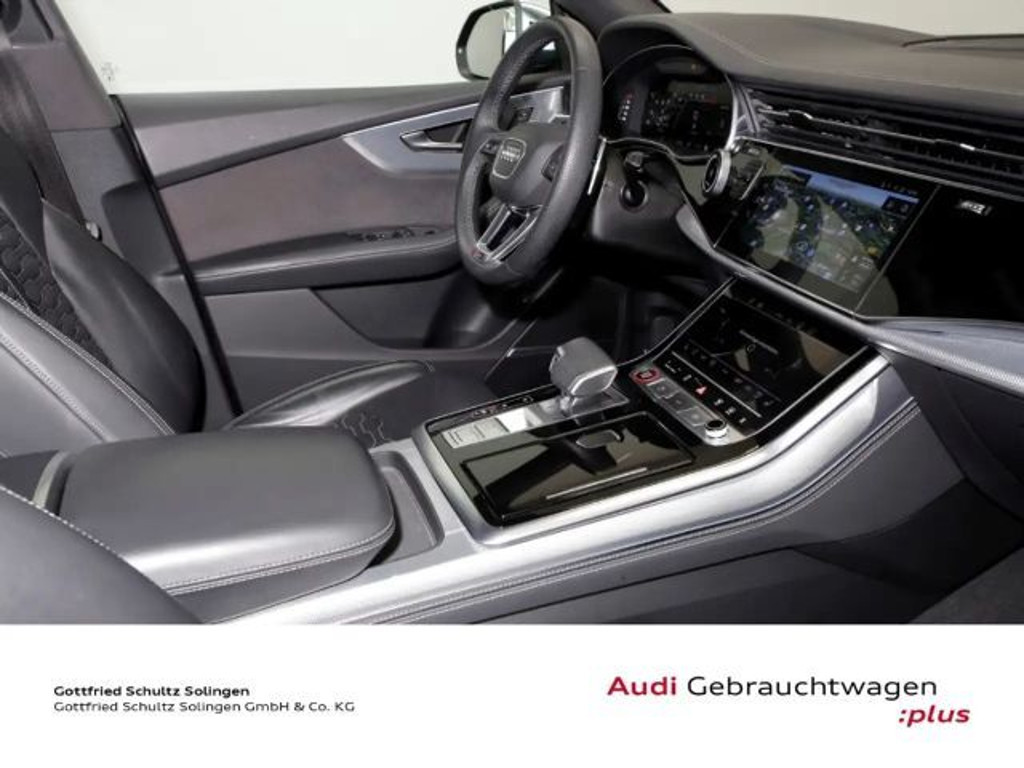 Audi RS Q8