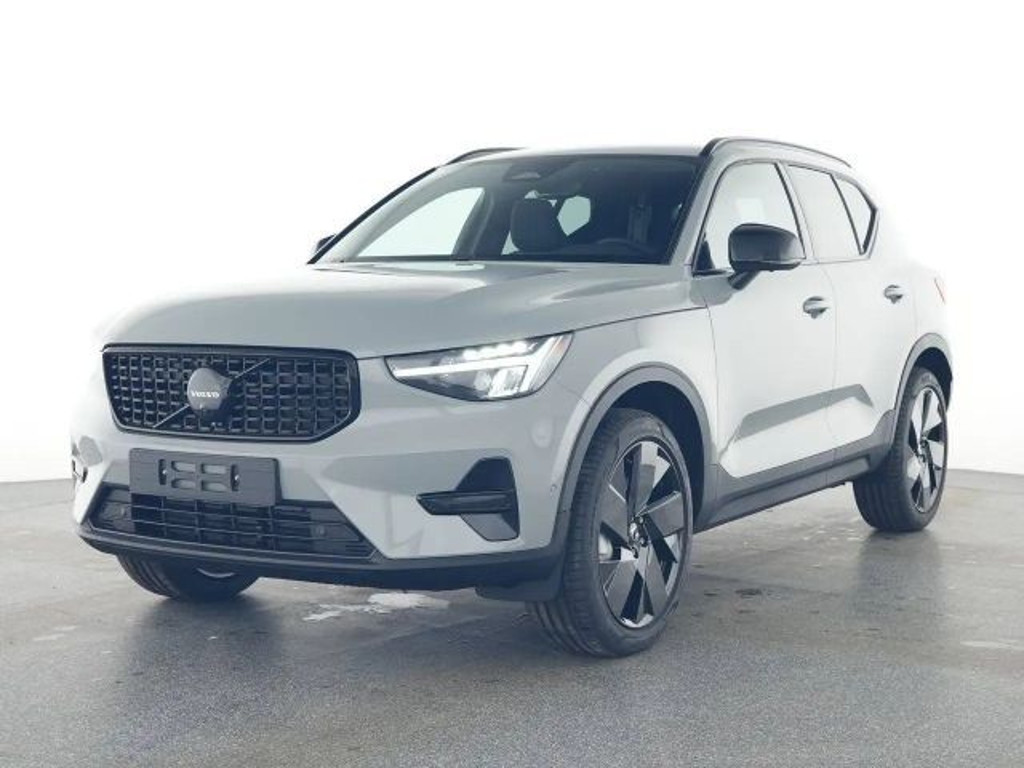 Volvo XC40 Plus