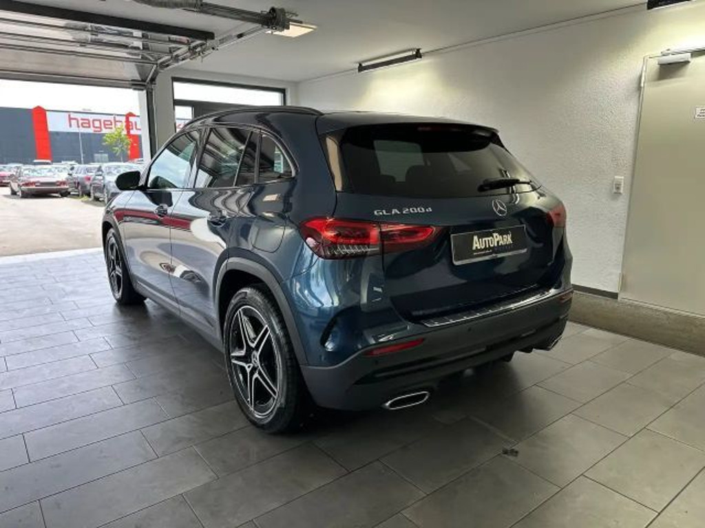 Mercedes-Benz GLA-Klasse