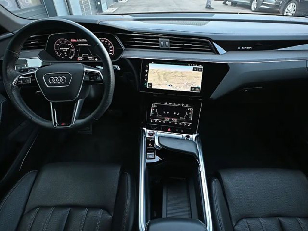Audi e-tron