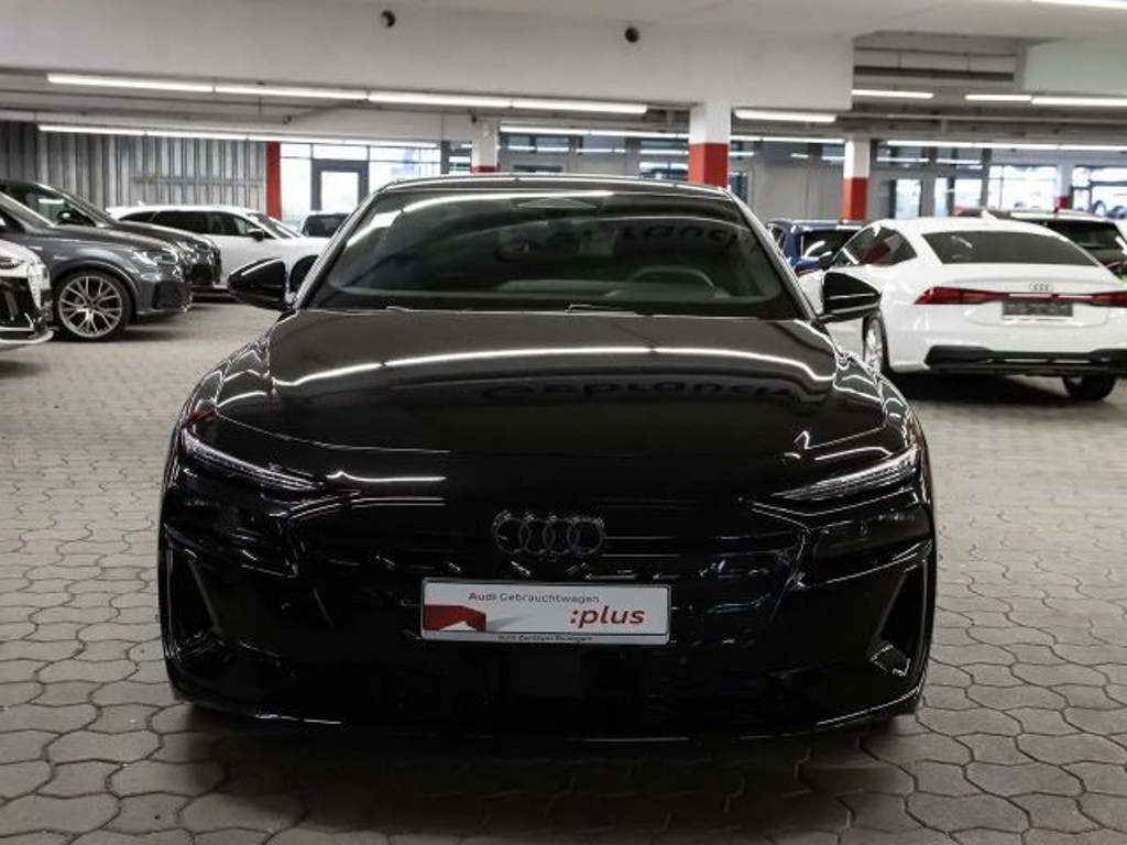 Audi S6 e-tron
