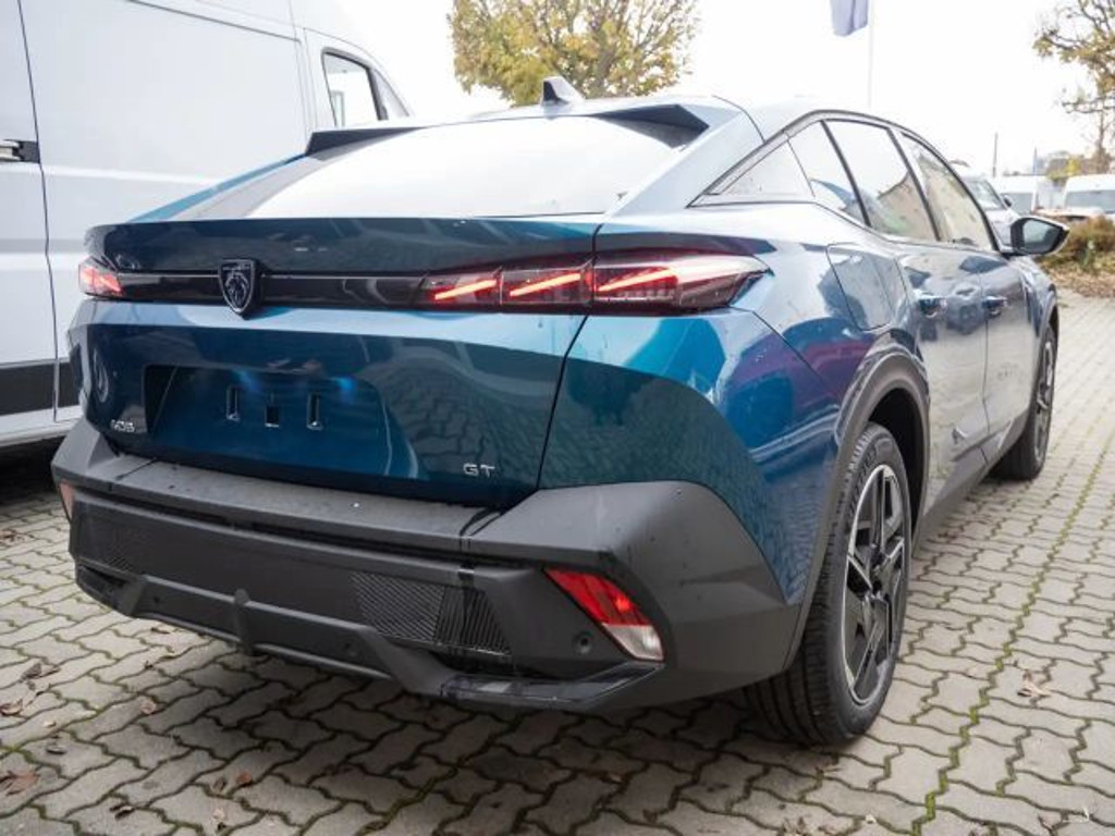 Peugeot 408