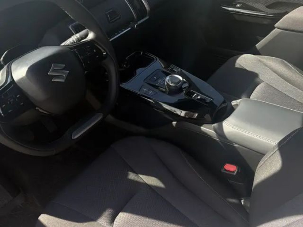 Suzuki E Vitara