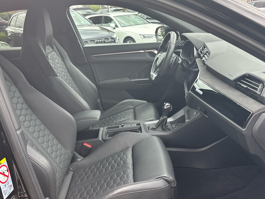 Audi RS Q3