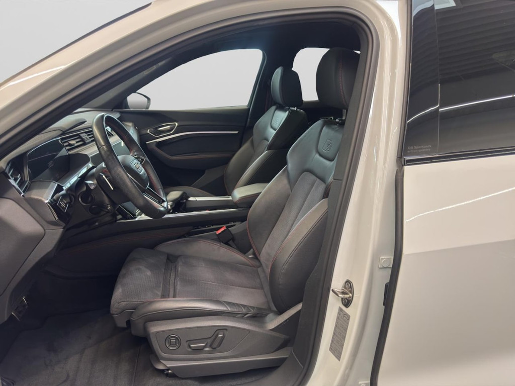 Audi Q8 e-tron