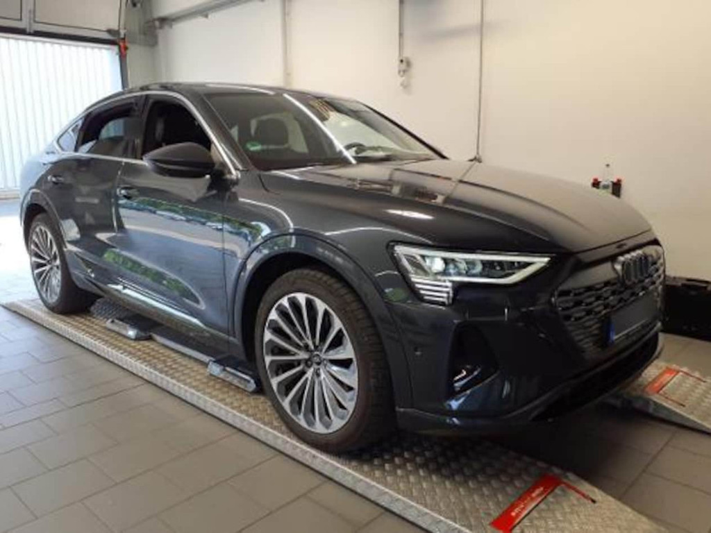 Audi Q8 e-tron