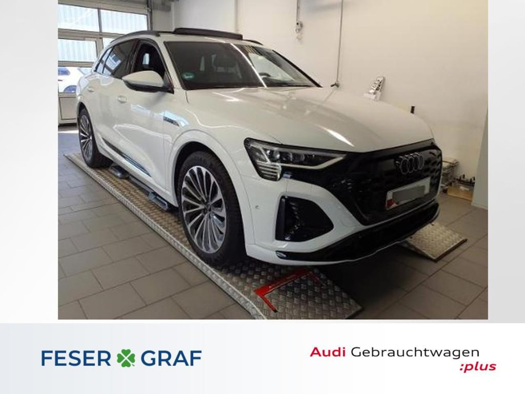 Audi Q8 e-tron Quattro S-Line 55