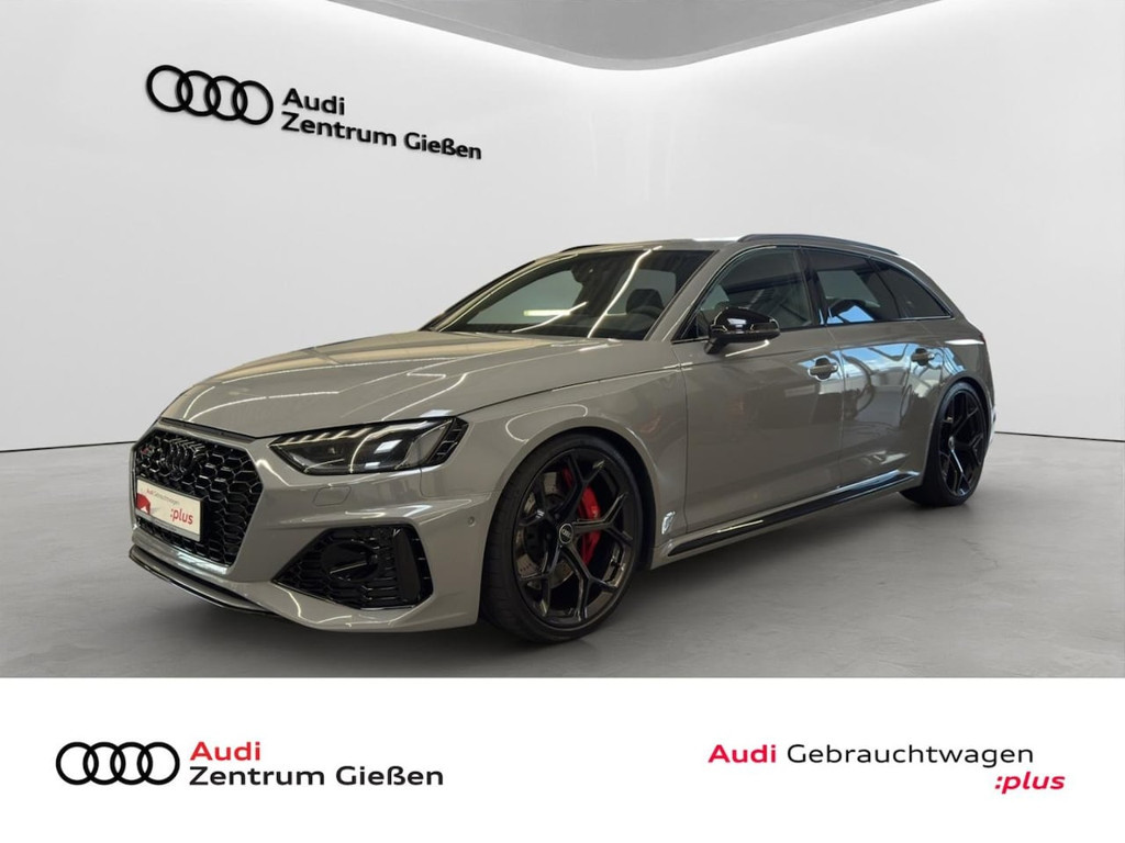 Audi RS4 Avant Quattro