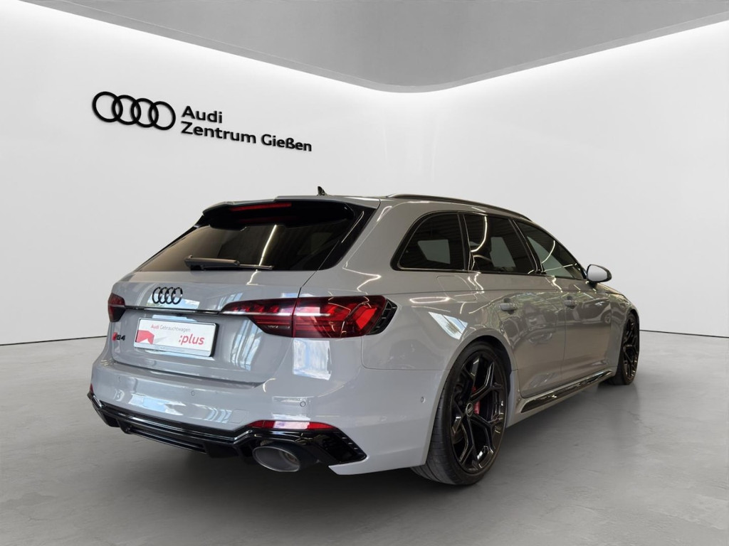Audi RS4