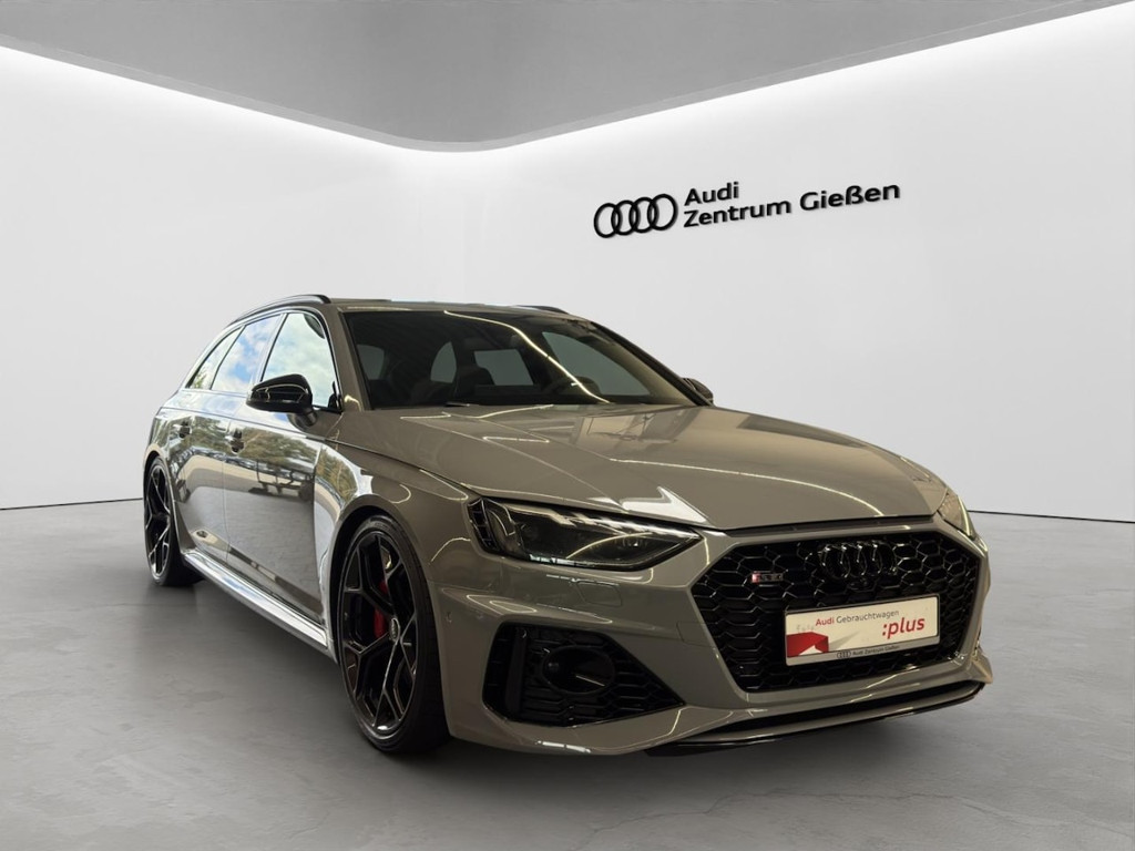 Audi RS4
