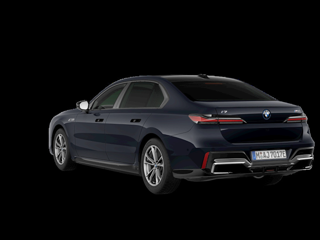 BMW i7