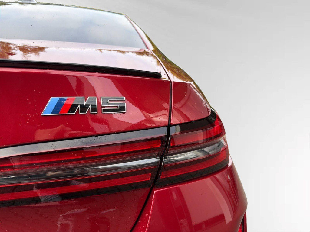 BMW M5