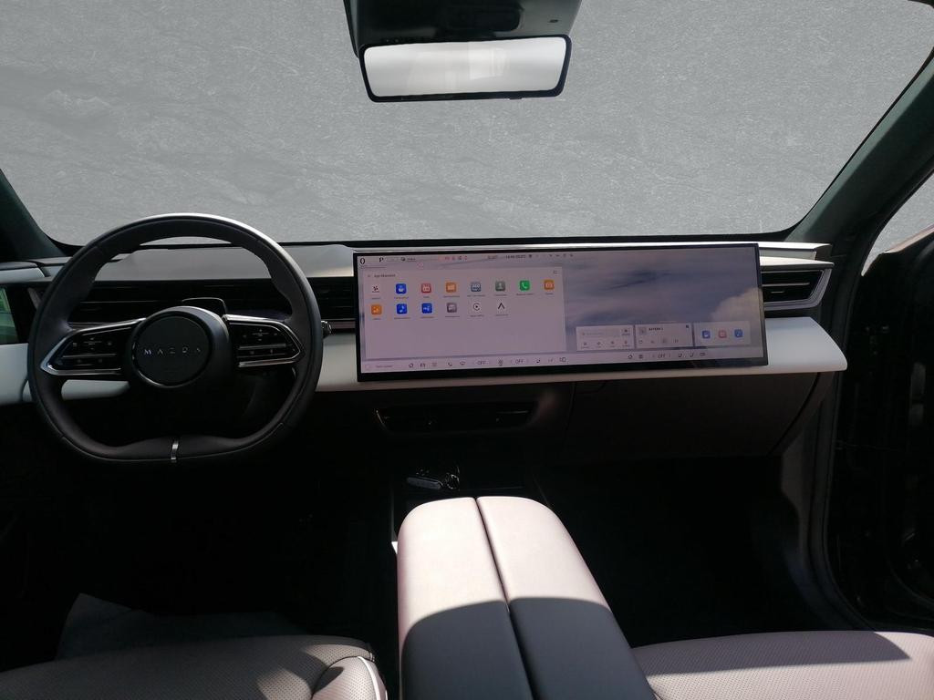 Mazda CX-6e