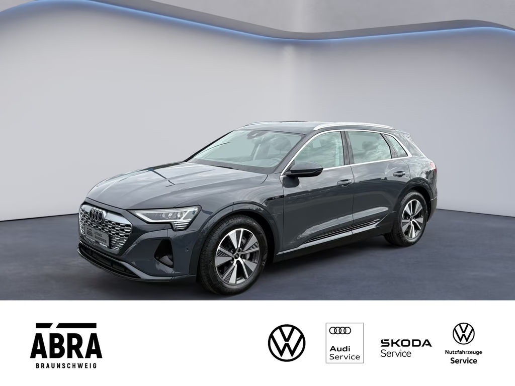 Audi Q8 e-tron Quattro 50