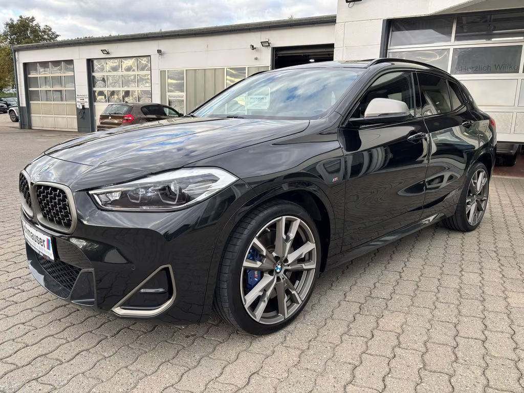 BMW X2