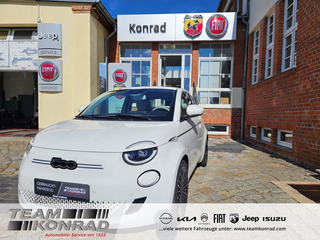 Fiat 500e La Prima