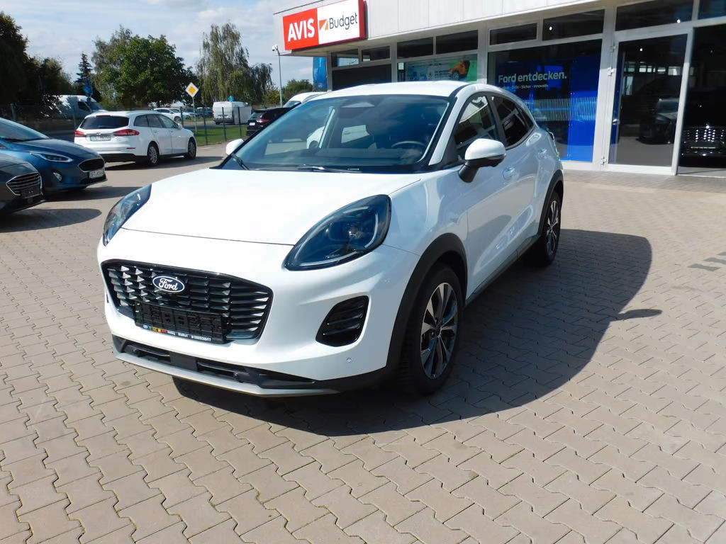 Ford Puma EcoBoost Titanium
