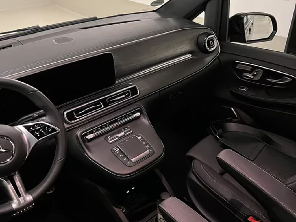 Mercedes-Benz V-Klasse V 300 4MATIC AMG Line AVANTGARDE Limousine Lang