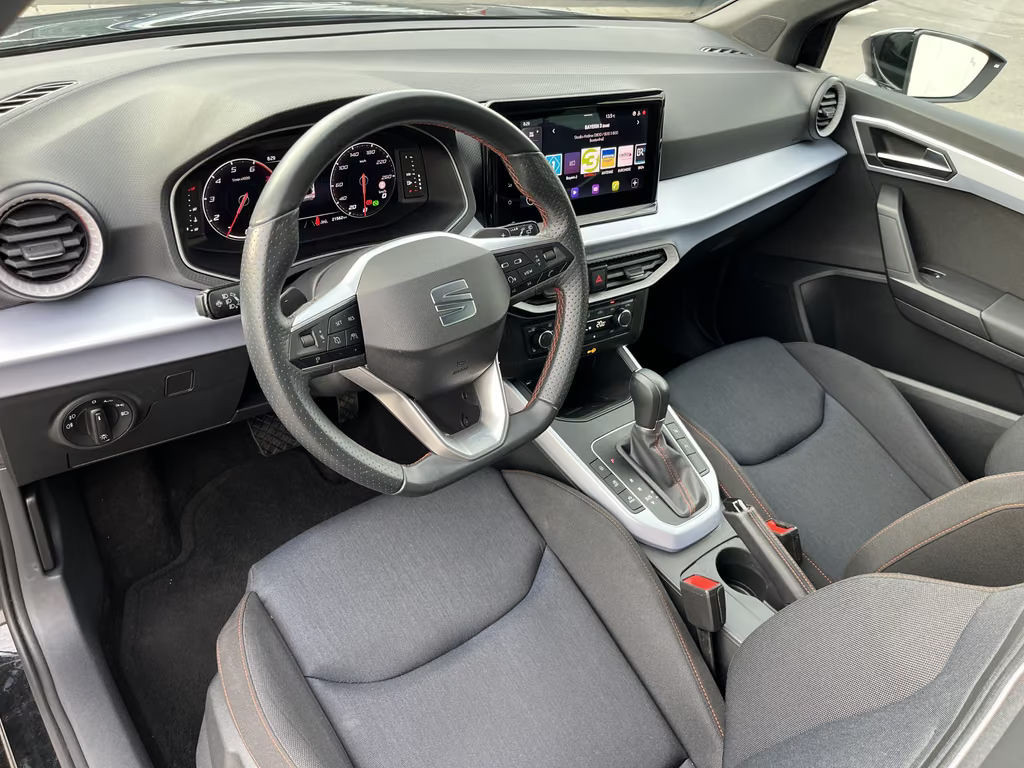 Seat Arona