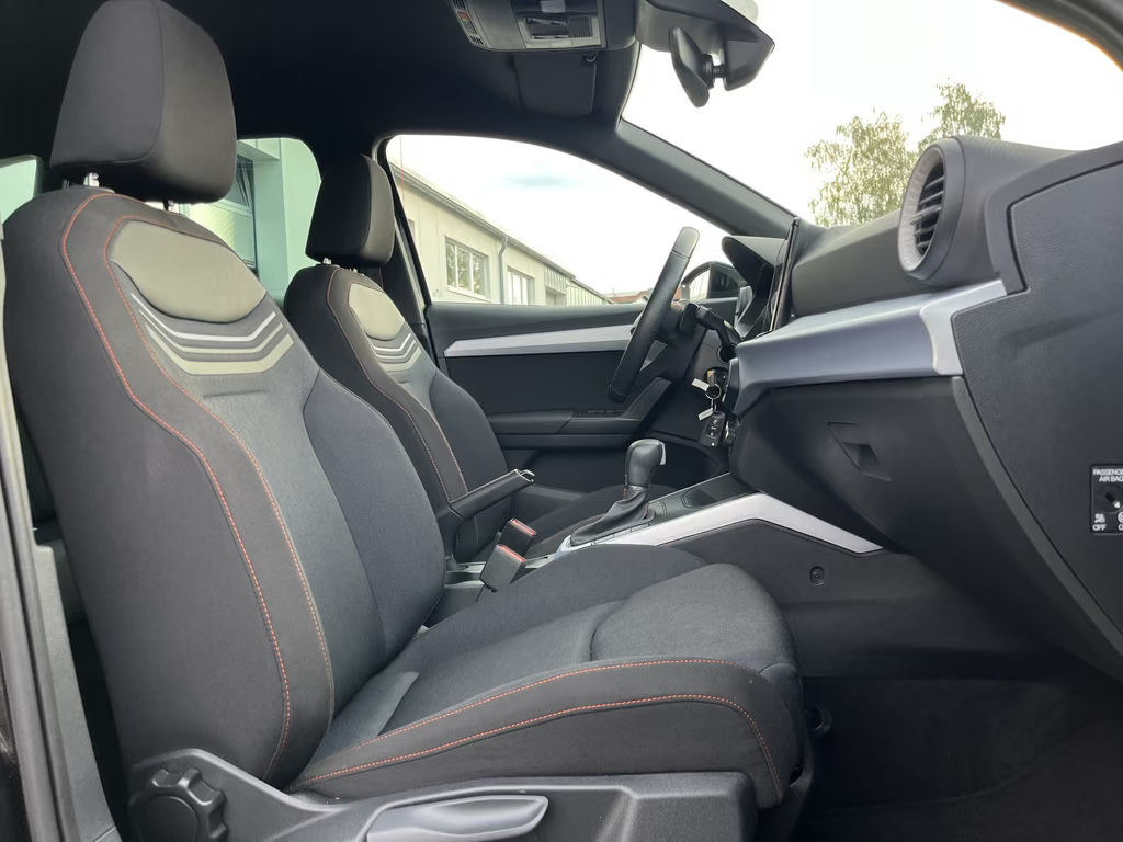 Seat Arona