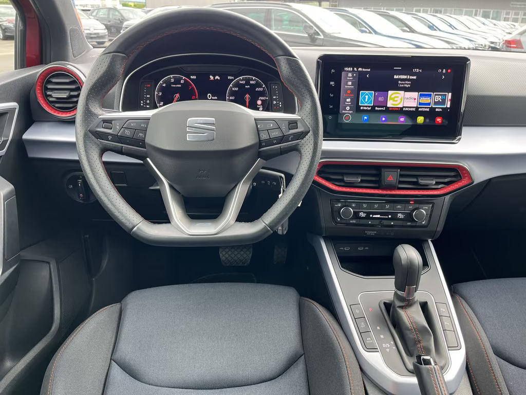 Seat Arona