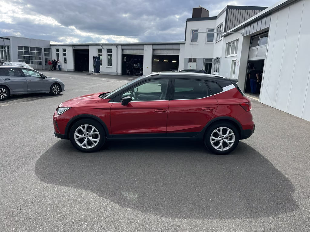 Seat Arona