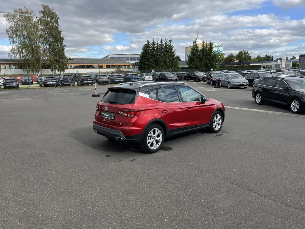 Seat Arona