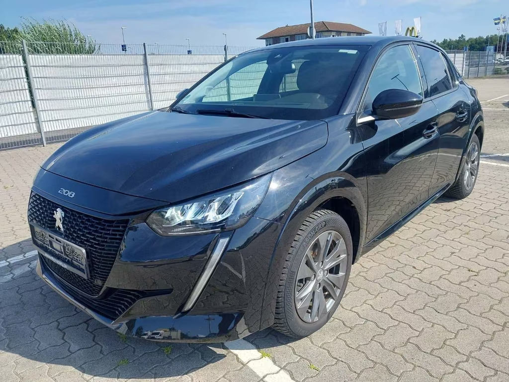 Peugeot e-208 Allure Pack