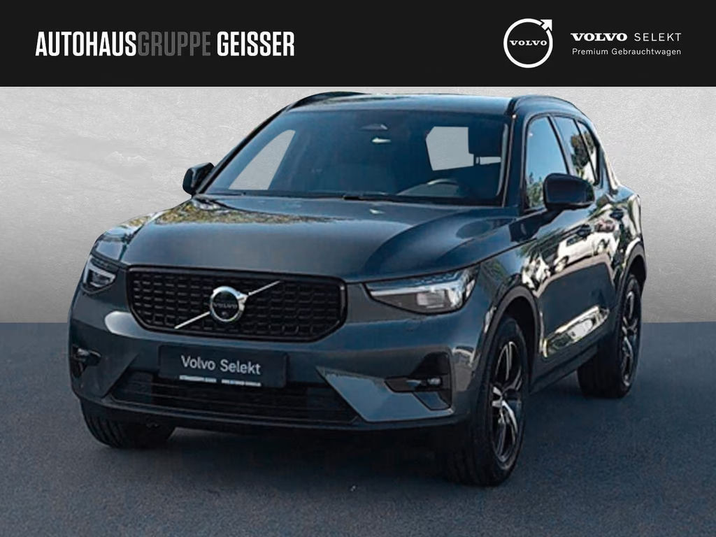Volvo XC40 Plus Dark