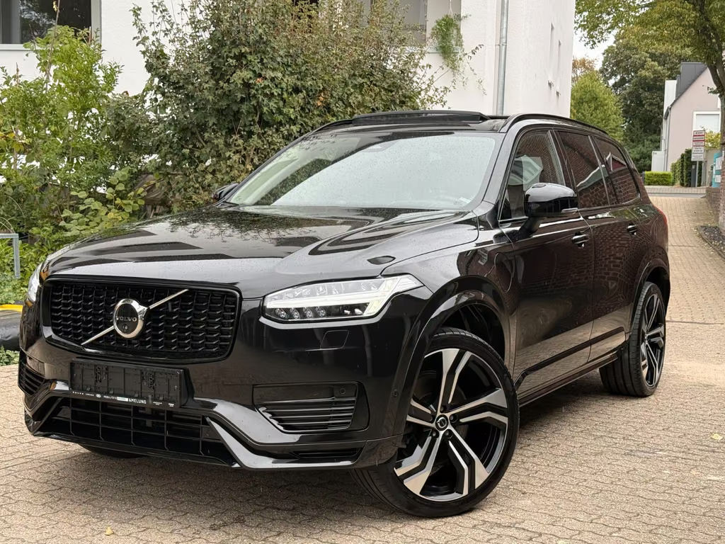 Volvo XC90 T8"Ultimate Dark"/Pano/360°/Luft/B&W/22Z/HUD