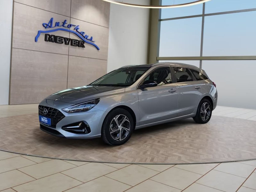 Hyundai i30 Kombi 1,5T-GDI 160PS Voll-LED/Kamera/Winterp