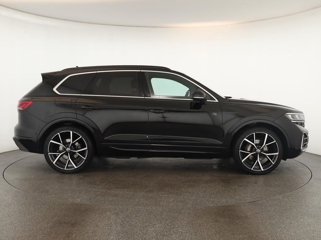 Volkswagen Touareg R-Line 3.0 V6 TDI