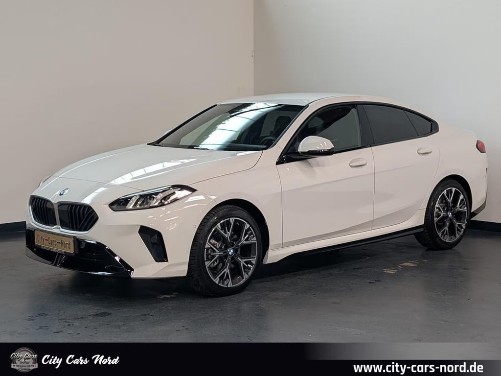 BMW 2 Serie 220 M-Sport Sedan