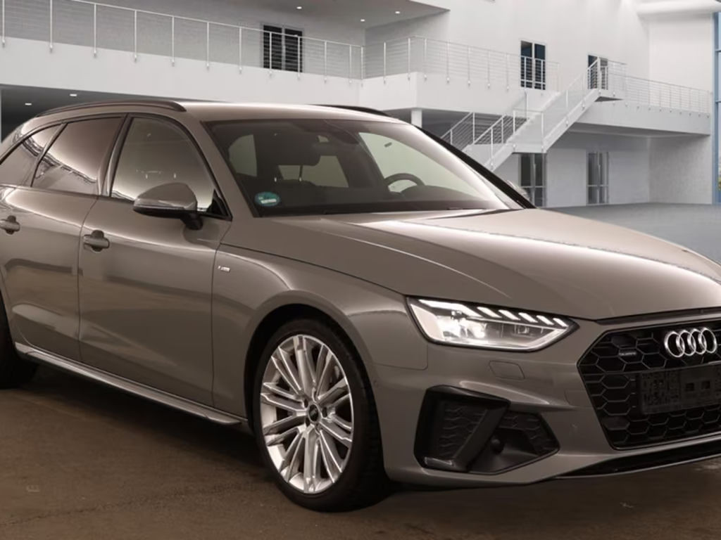 Audi A4 Avant Quattro S-Line 40 TDI