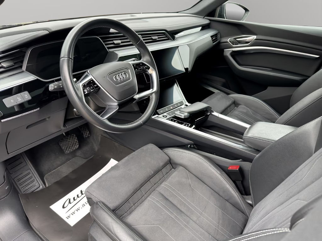 Audi Q8 e-tron