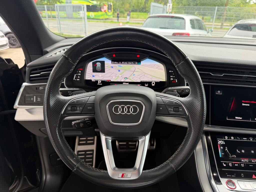 Audi SQ8