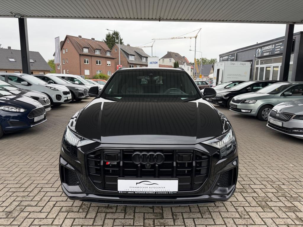 Audi SQ8