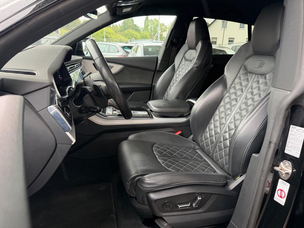 Audi SQ8
