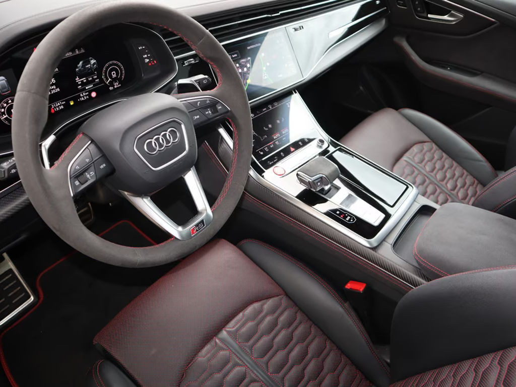 Audi RS Q8