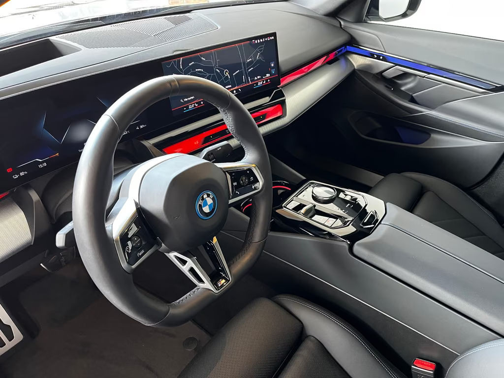 BMW i5