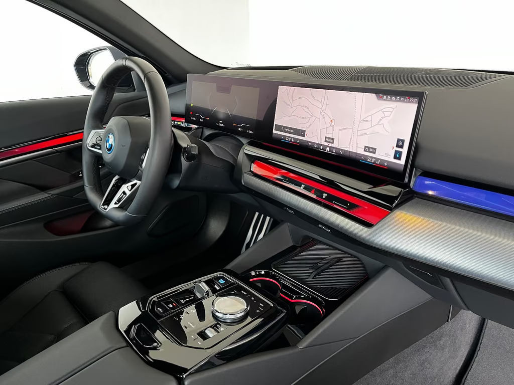 BMW i5