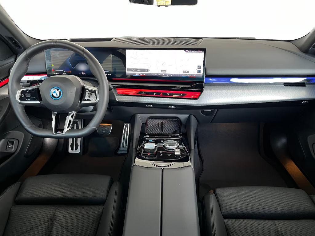 BMW i5