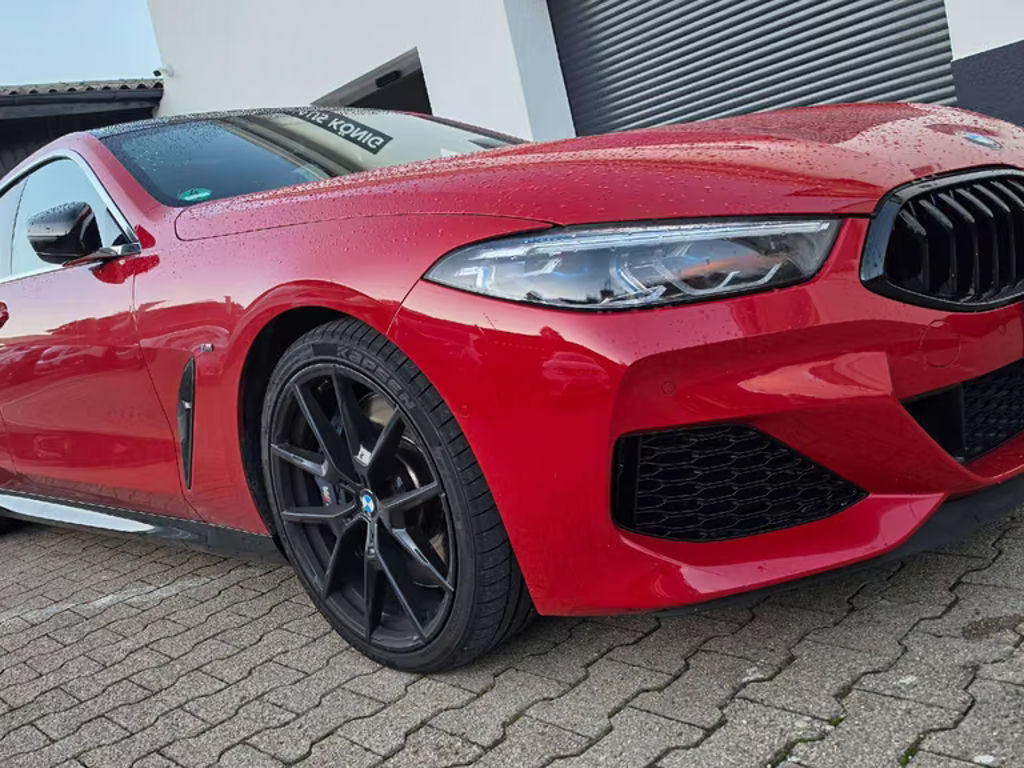 BMW M850